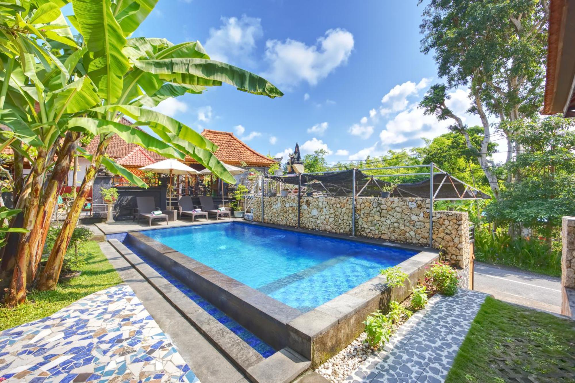 Ss Pangket Bungalow Toyapakeh Bagian luar foto
