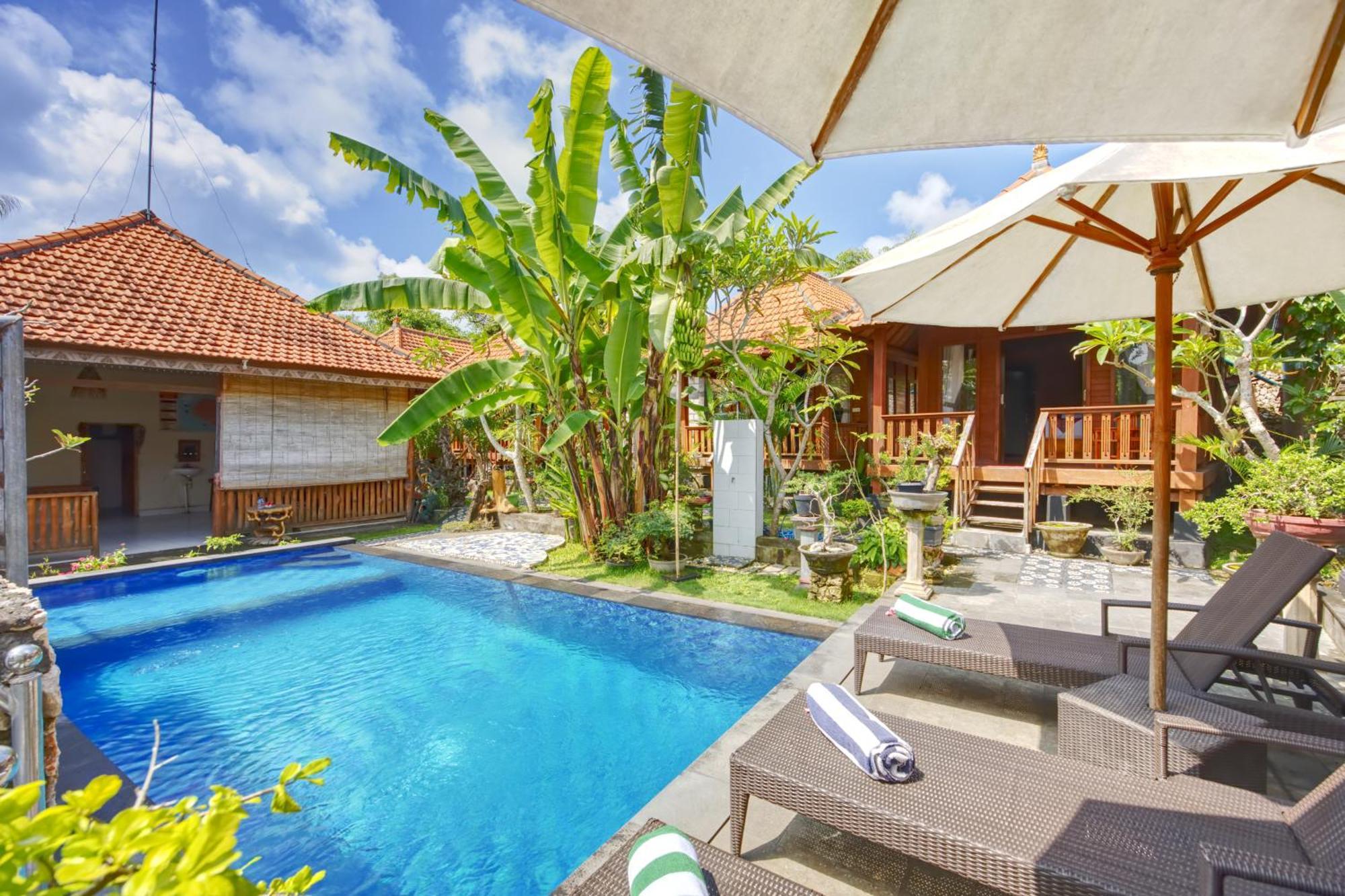 Ss Pangket Bungalow Toyapakeh Bagian luar foto